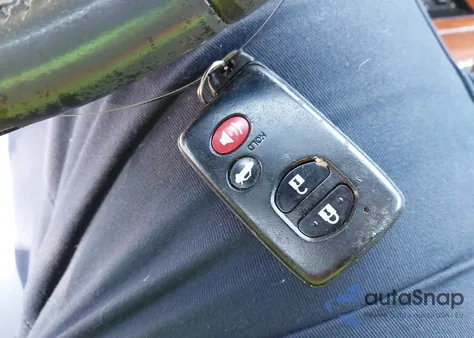 2011 Toyota Camry Xle from USA, damaged, VIN 4T1BF3EK5BU649030